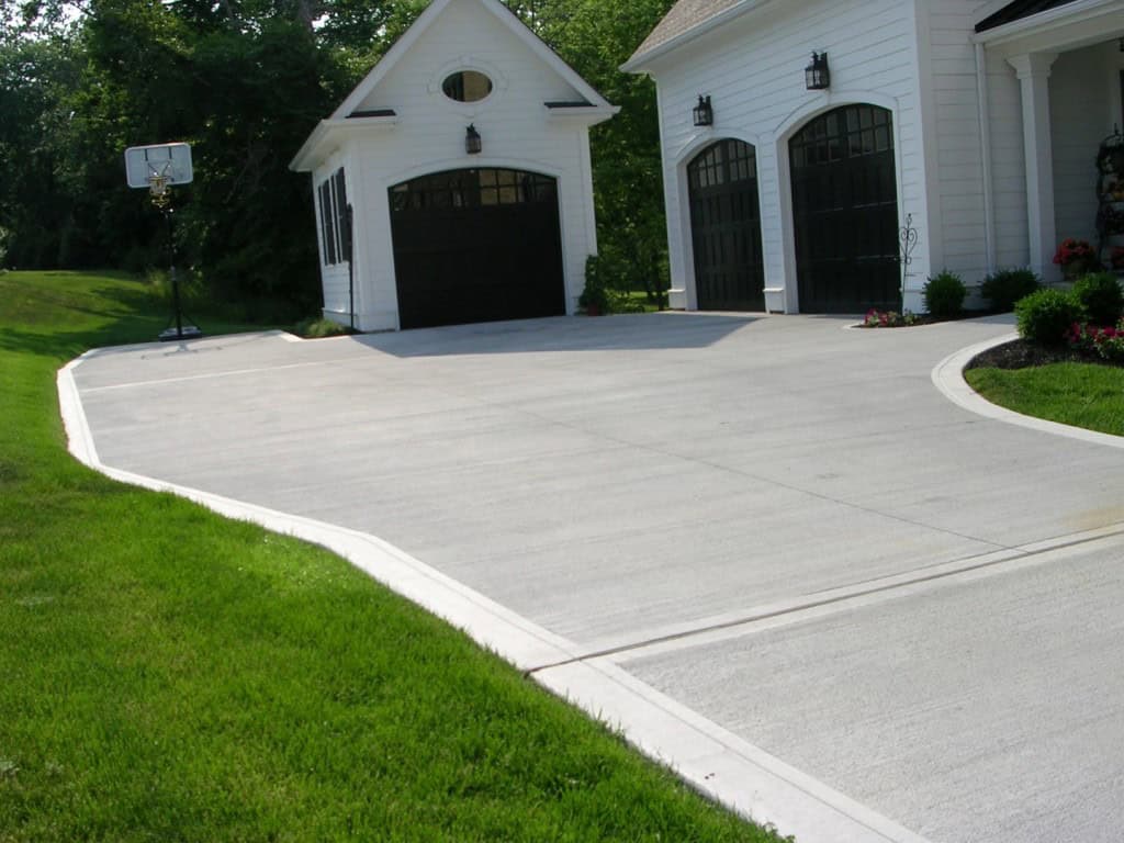 Concrete Driveway Services in Tallahassee, Florida